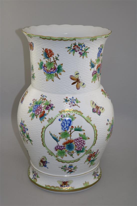 A large Herend Queen Victoria pattern ozier-moulded vase, 20th century, 45cm